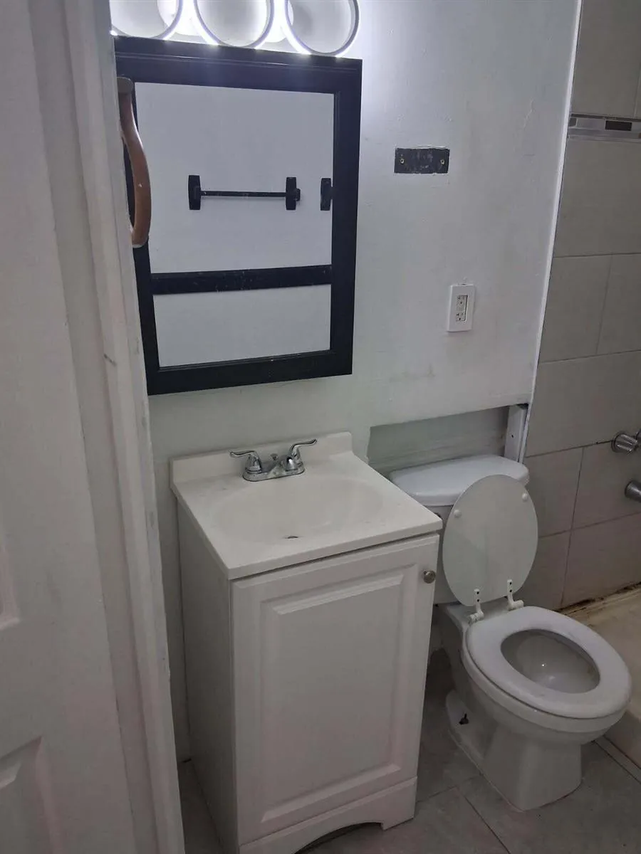 3718 NW 213th Street Miami Gardens, FL 33055