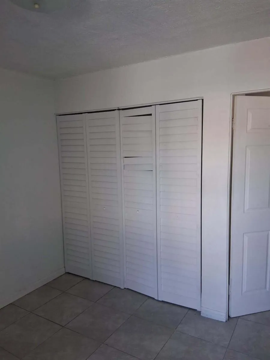 3718 NW 213th Street Miami Gardens, FL 33055