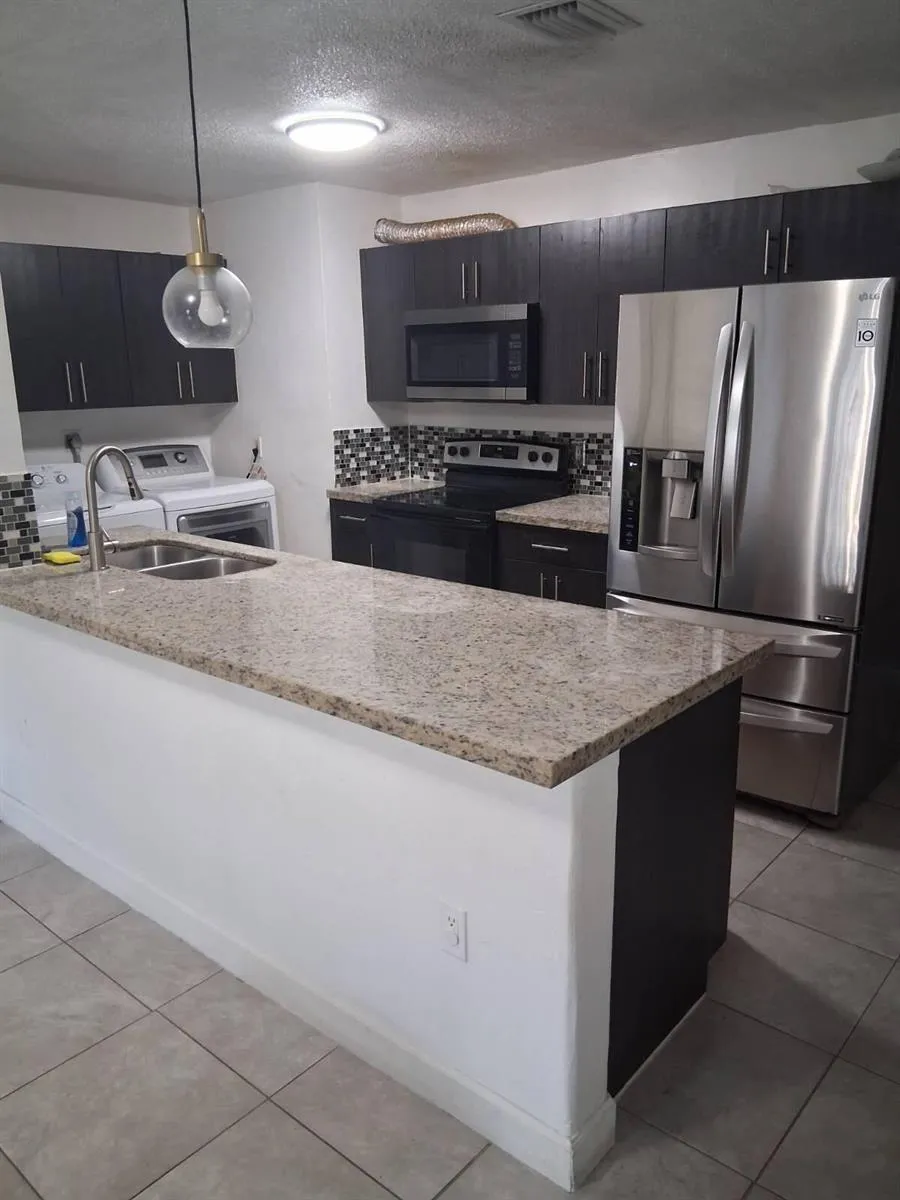 3718 NW 213th Street Miami Gardens, FL 33055