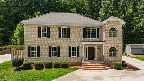 1007 Meadowbrook Road