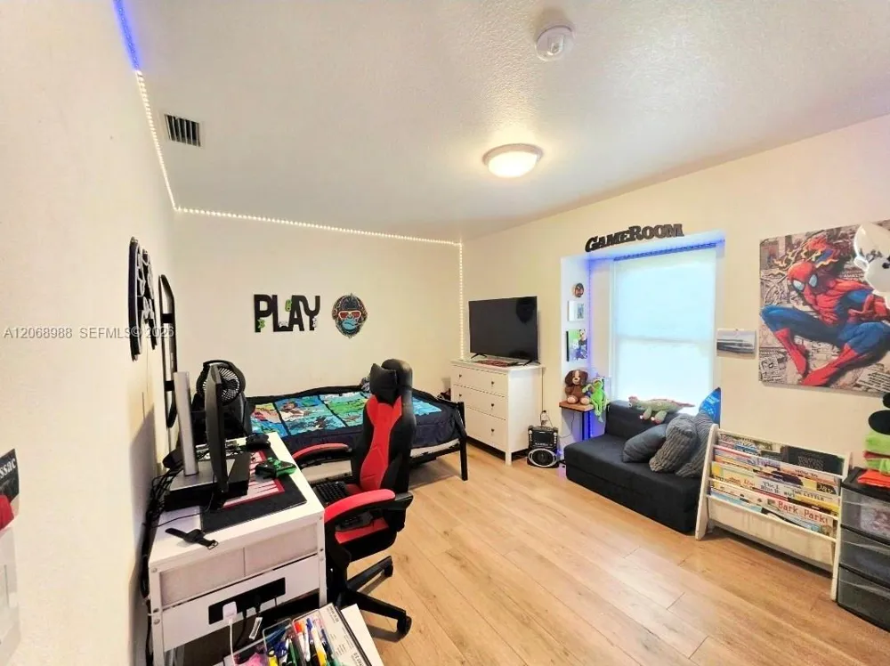 278 White Marsh Ln Other City - In The State Of Florida, FL 33947