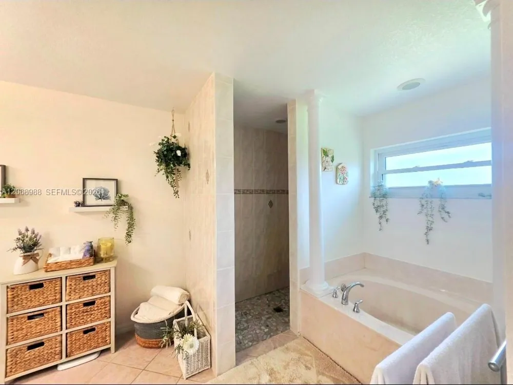 278 White Marsh Ln Other City - In The State Of Florida, FL 33947