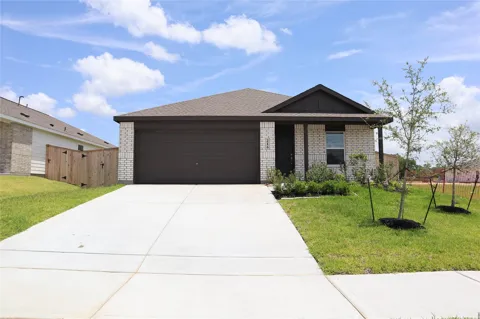 216 Lantana Ln