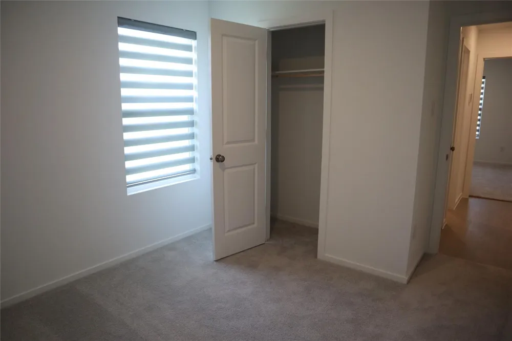 216 Lantana Ln Huntsville, TX 77340