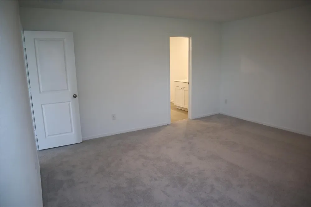 216 Lantana Ln Huntsville, TX 77340