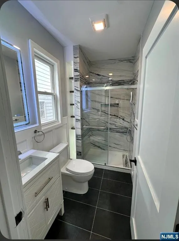 270 40th Street Irvington, NJ 07111