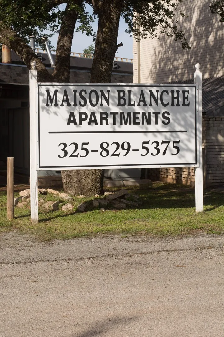 2800 Sayles Boulevard #15 B Abilene, TX 79605