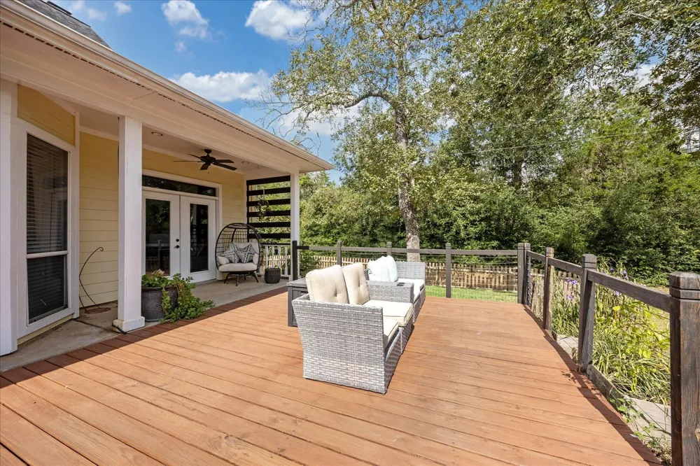 475 Piney Creek Road Bellville, TX 77418