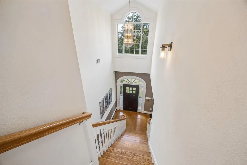 475 Piney Creek Road Bellville, TX 77418