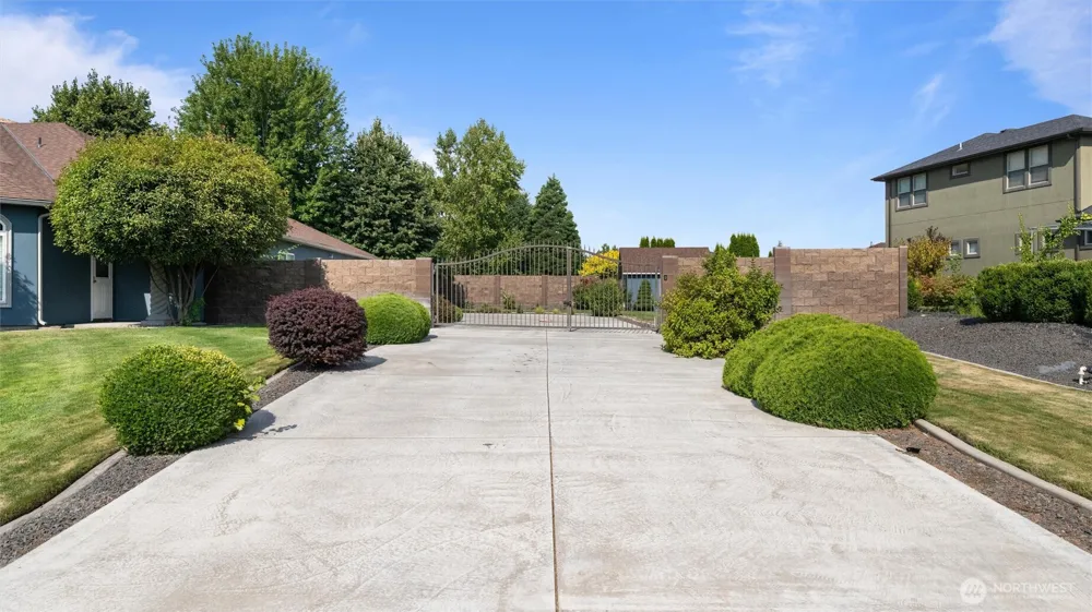 1191 Pinto Loop Richland, WA 99352