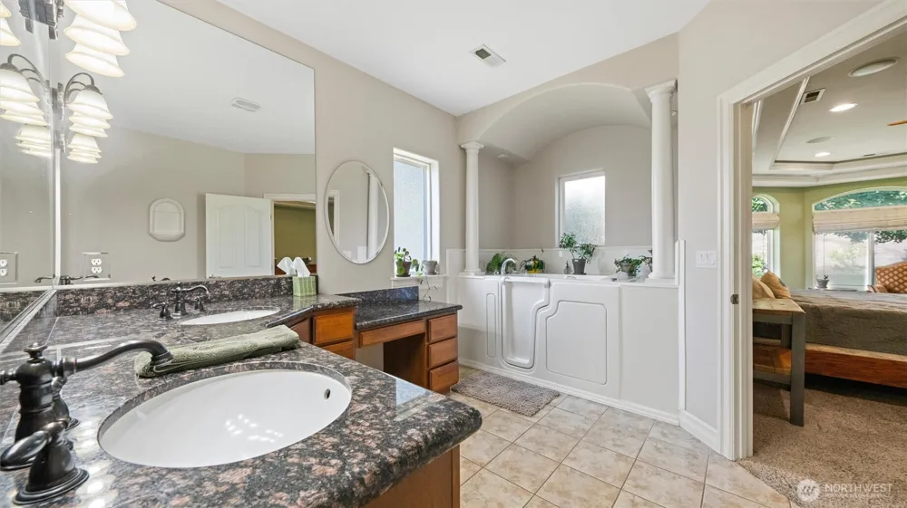 1191 Pinto Loop Richland, WA 99352