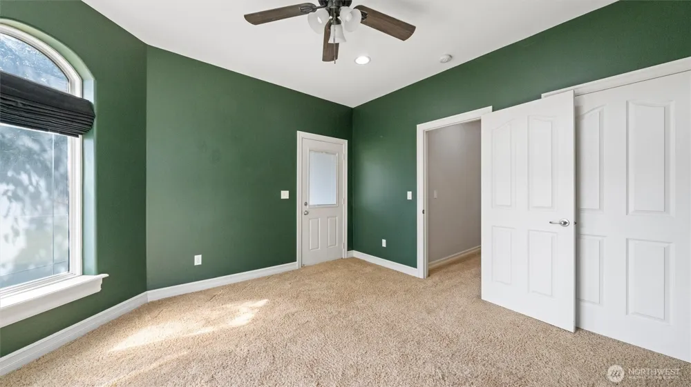1191 Pinto Loop Richland, WA 99352