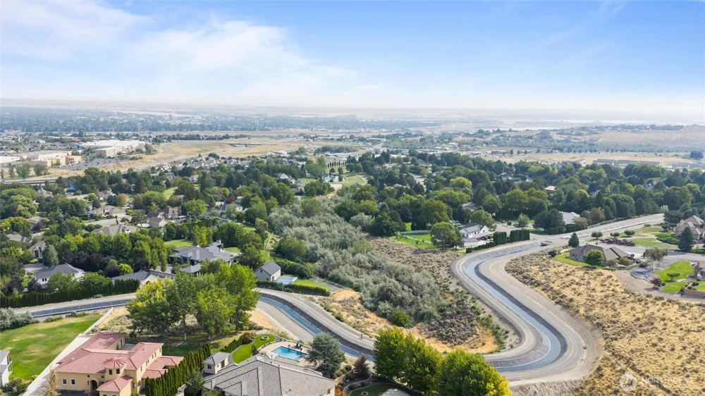 1191 Pinto Loop Richland, WA 99352