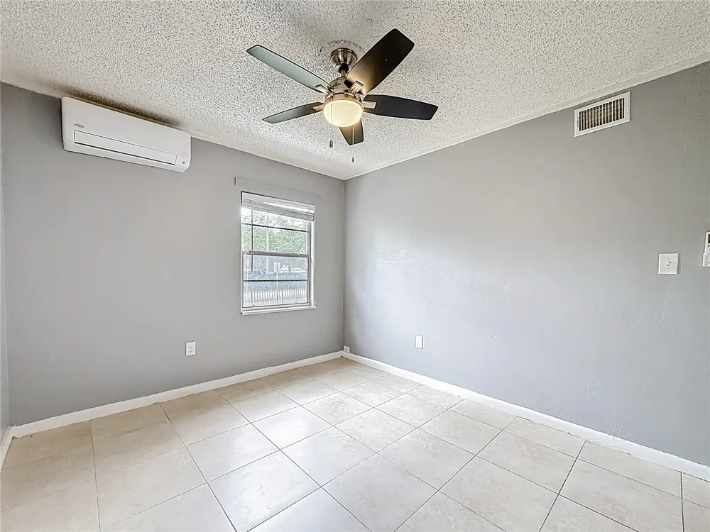 927 HOFFNER AVENUE Orlando, FL 32809