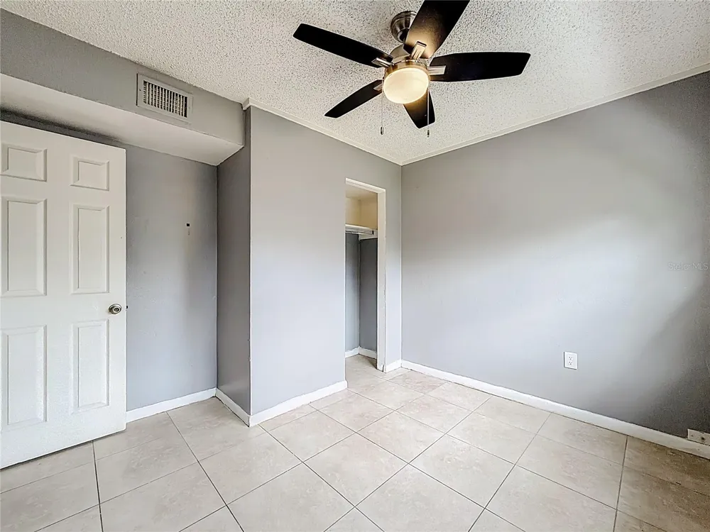 927 HOFFNER AVENUE Orlando, FL 32809
