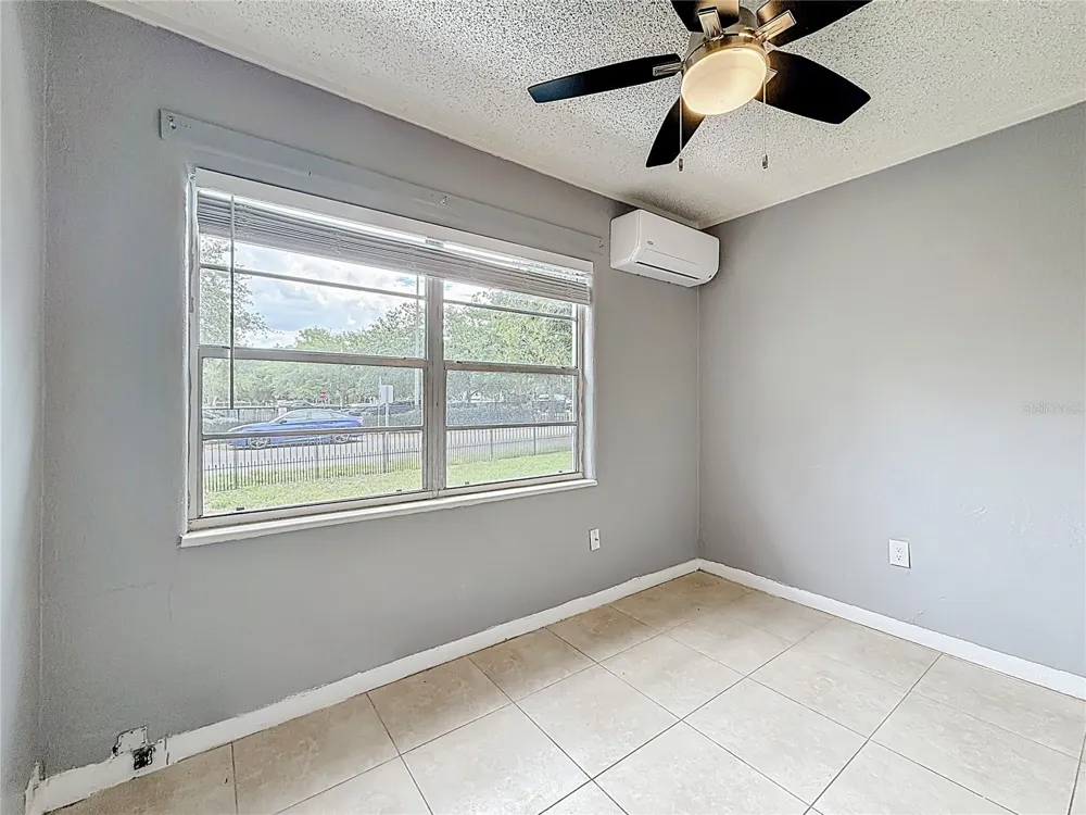 927 HOFFNER AVENUE Orlando, FL 32809