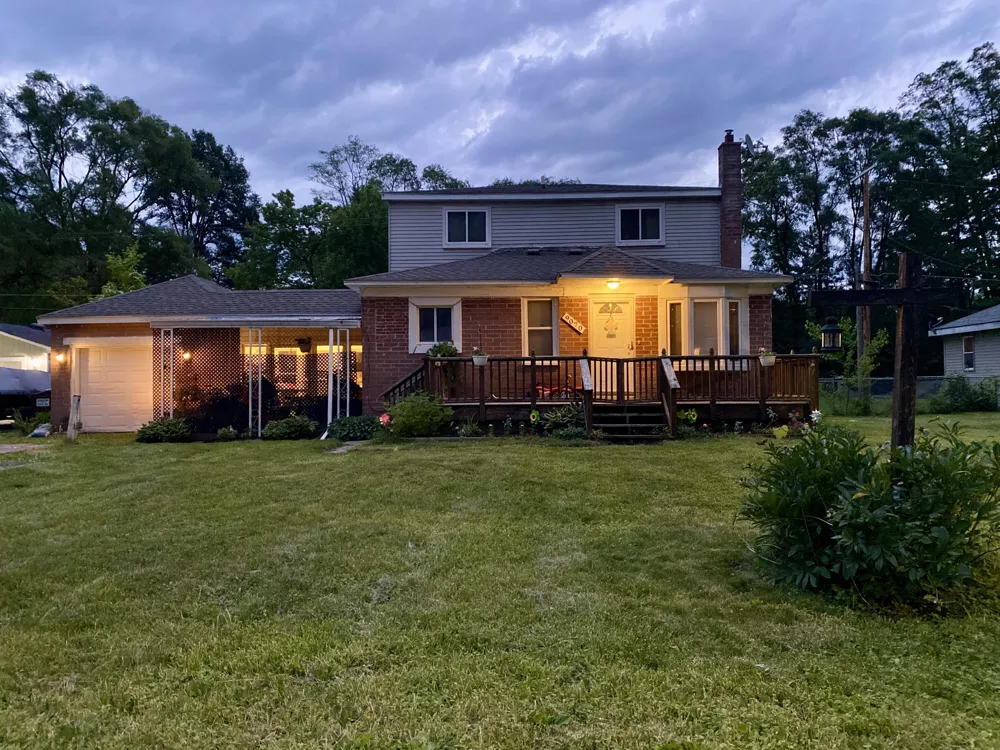 9070 Walnut Drive Northfield Township, MI 48189