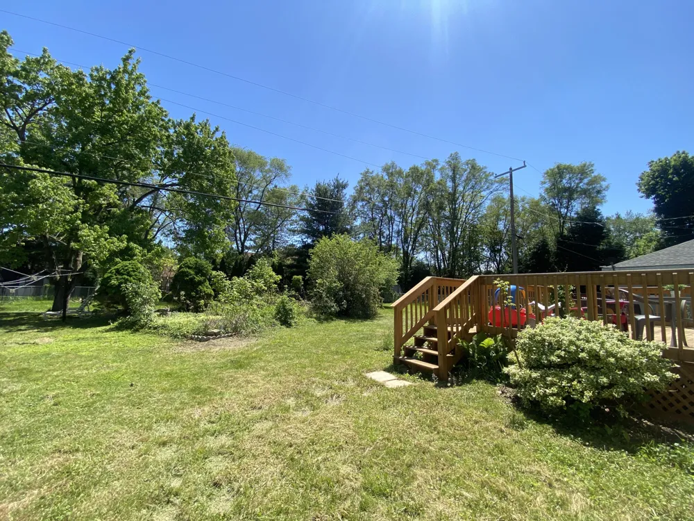 9070 Walnut Drive Northfield Township, MI 48189