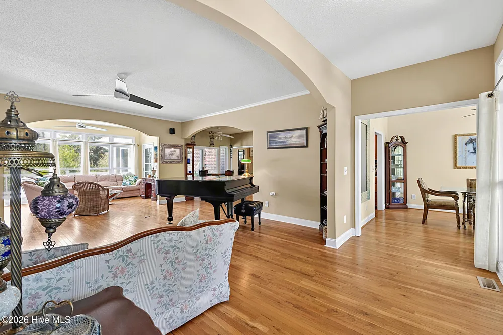 6840 Weeping Willow Place SW Ocean Isle Beach, NC 28469