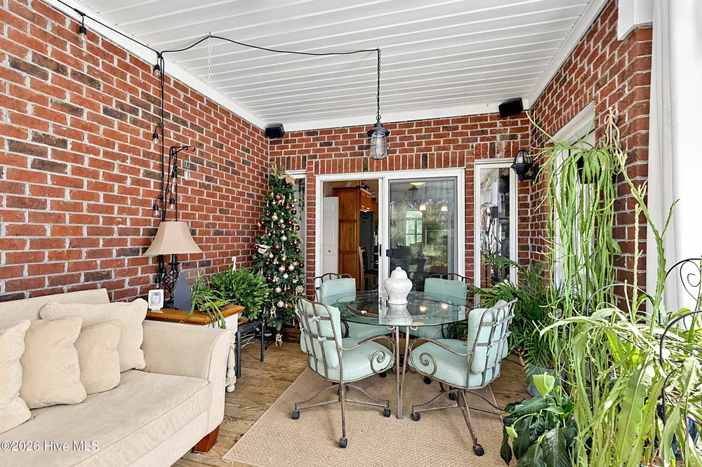 6840 Weeping Willow Place SW Ocean Isle Beach, NC 28469