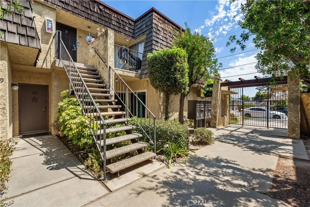303 W Linda Vista Avenue #19 Alhambra, CA 91801