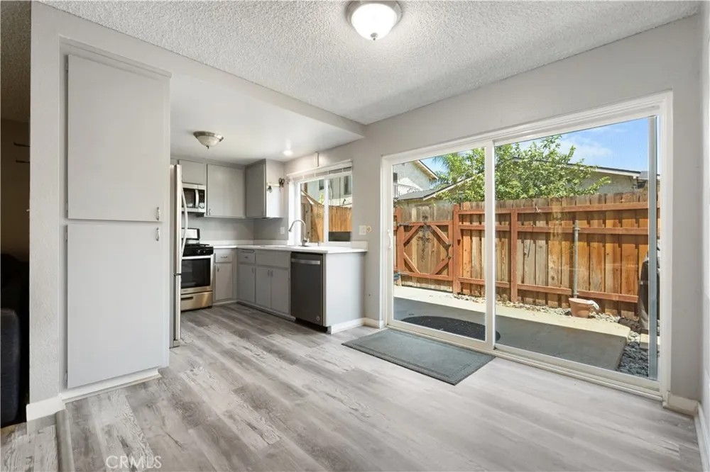 303 W Linda Vista Avenue #19 Alhambra, CA 91801