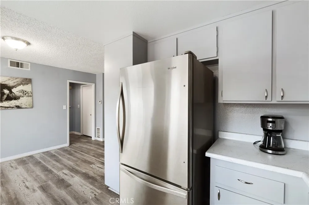 303 W Linda Vista Avenue #19 Alhambra, CA 91801