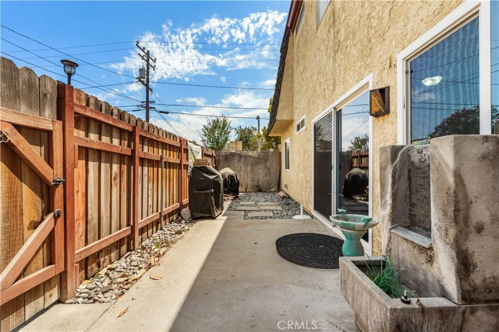 303 W Linda Vista Avenue #19 Alhambra, CA 91801