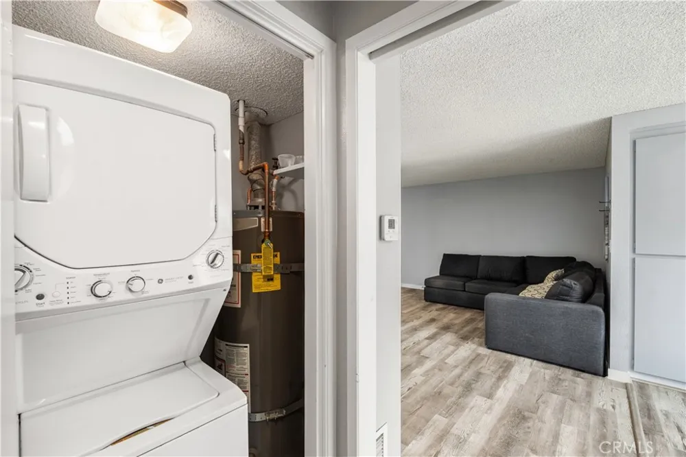 303 W Linda Vista Avenue #19 Alhambra, CA 91801