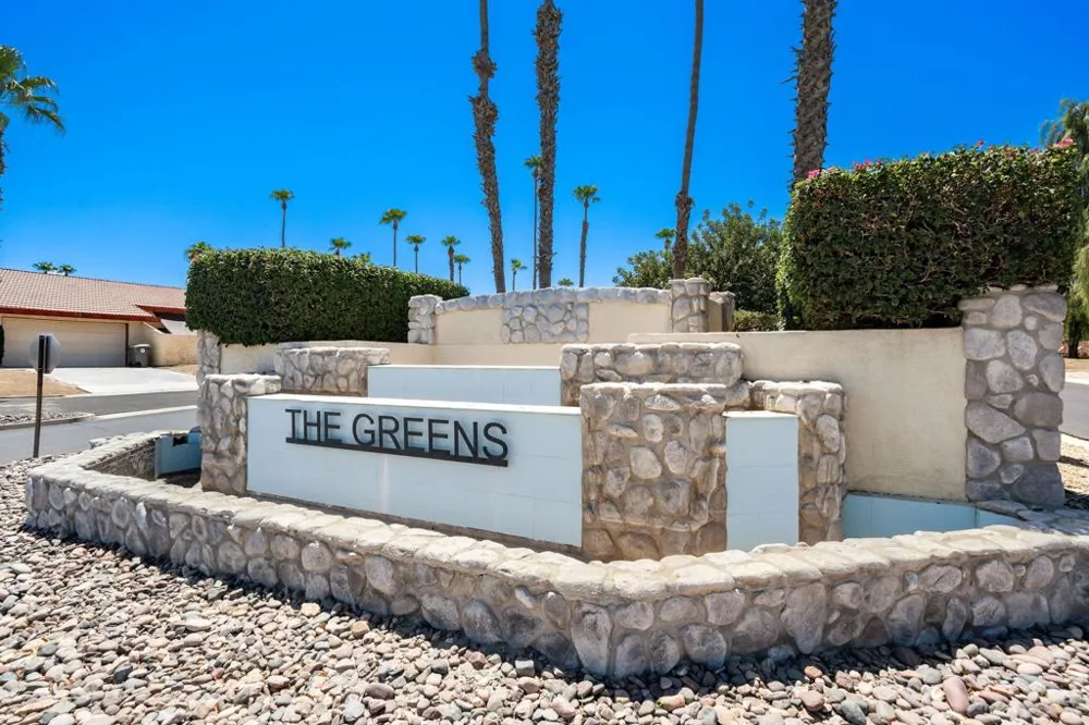 49108 Wayne Street Indio, CA 92201