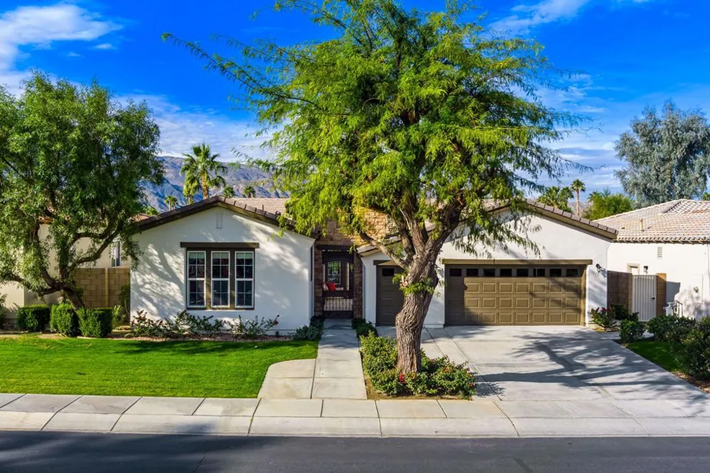 60907 Fire Barrel Drive La Quinta, CA 92253