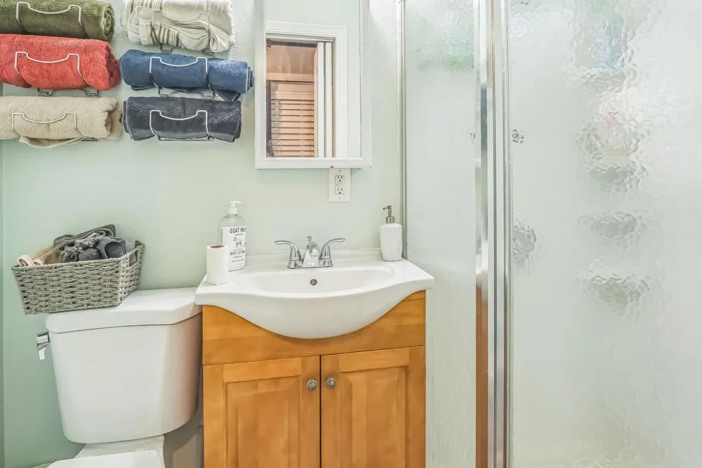 633 E G STREET Ontario, CA 91764