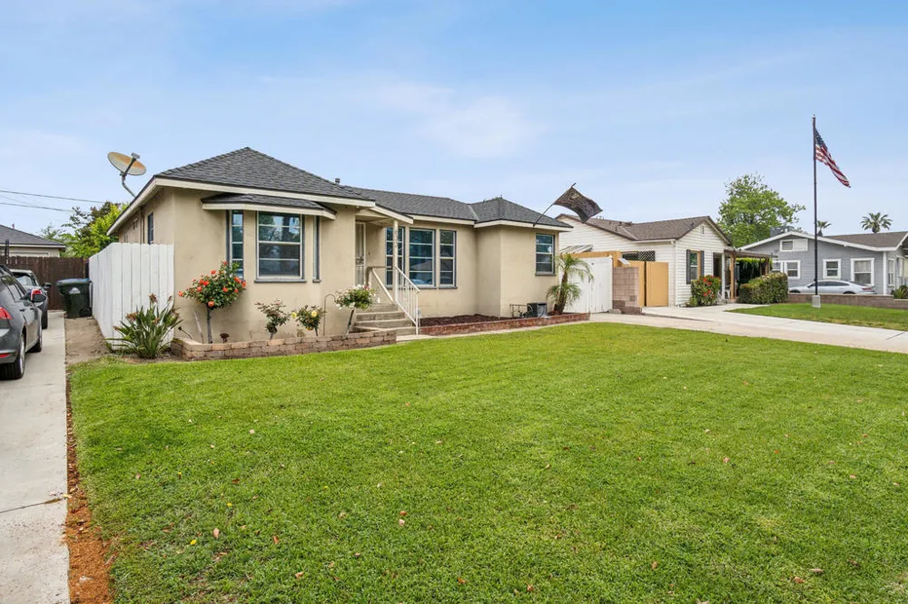 633 E G STREET Ontario, CA 91764
