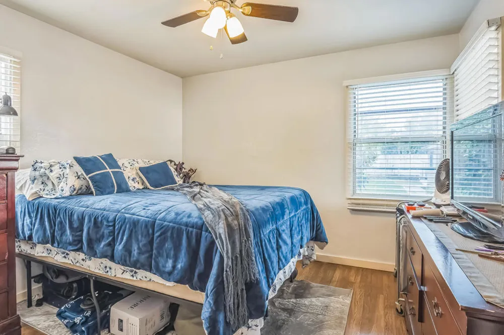 633 E G STREET Ontario, CA 91764
