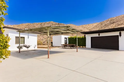 16430 Evans Lane