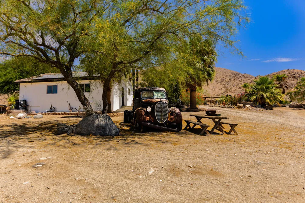 16430 Evans Lane Desert Hot Springs, CA 92241