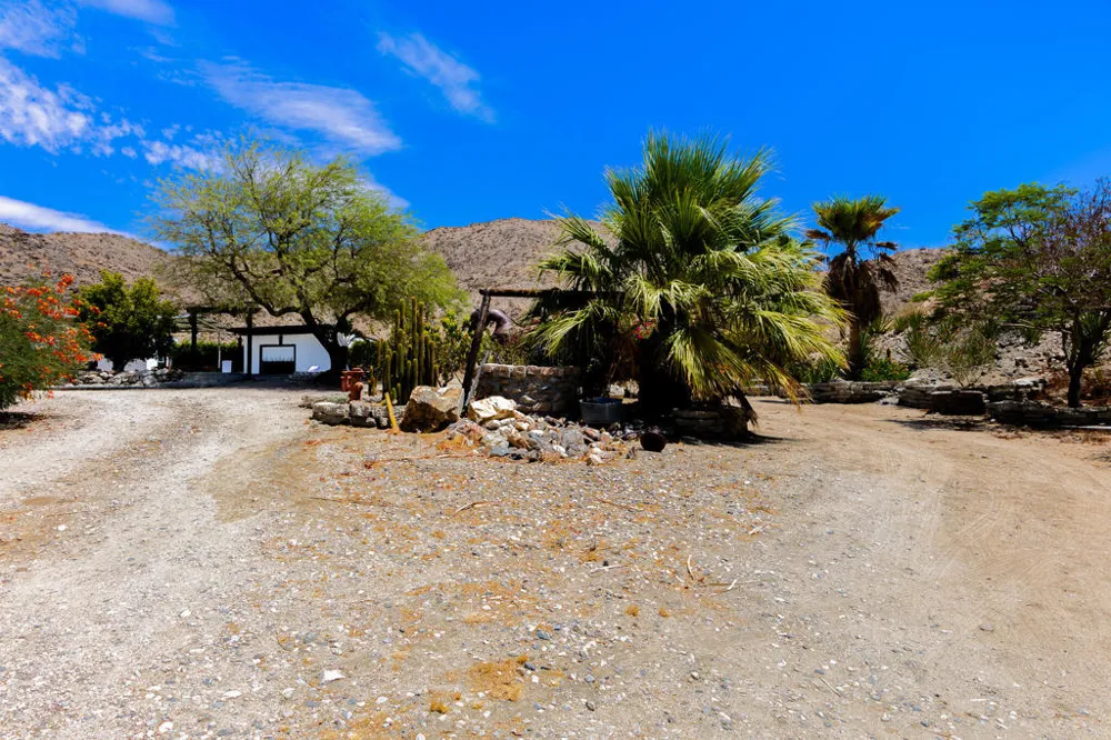 16430 Evans Lane Desert Hot Springs, CA 92241