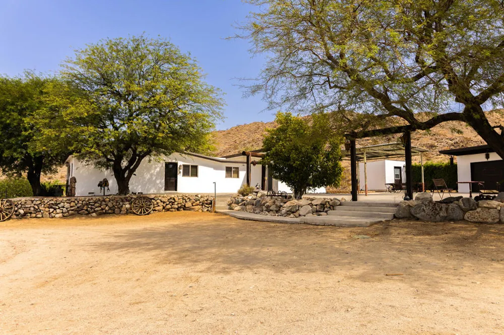 16430 Evans Lane Desert Hot Springs, CA 92241