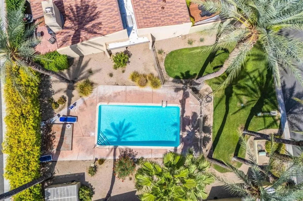 5822 E Palm Oasis Street Palm Springs, CA 92264