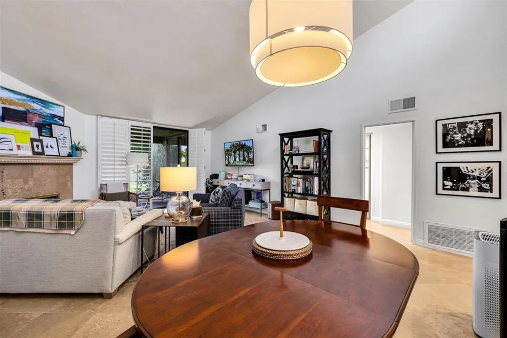 5822 E Palm Oasis Street Palm Springs, CA 92264
