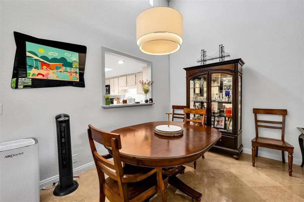 5822 E Palm Oasis Street Palm Springs, CA 92264