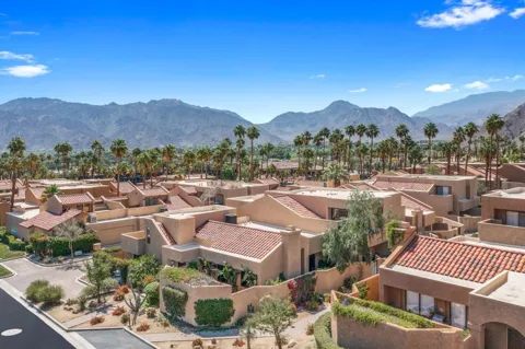 73421 Foxtail Lane