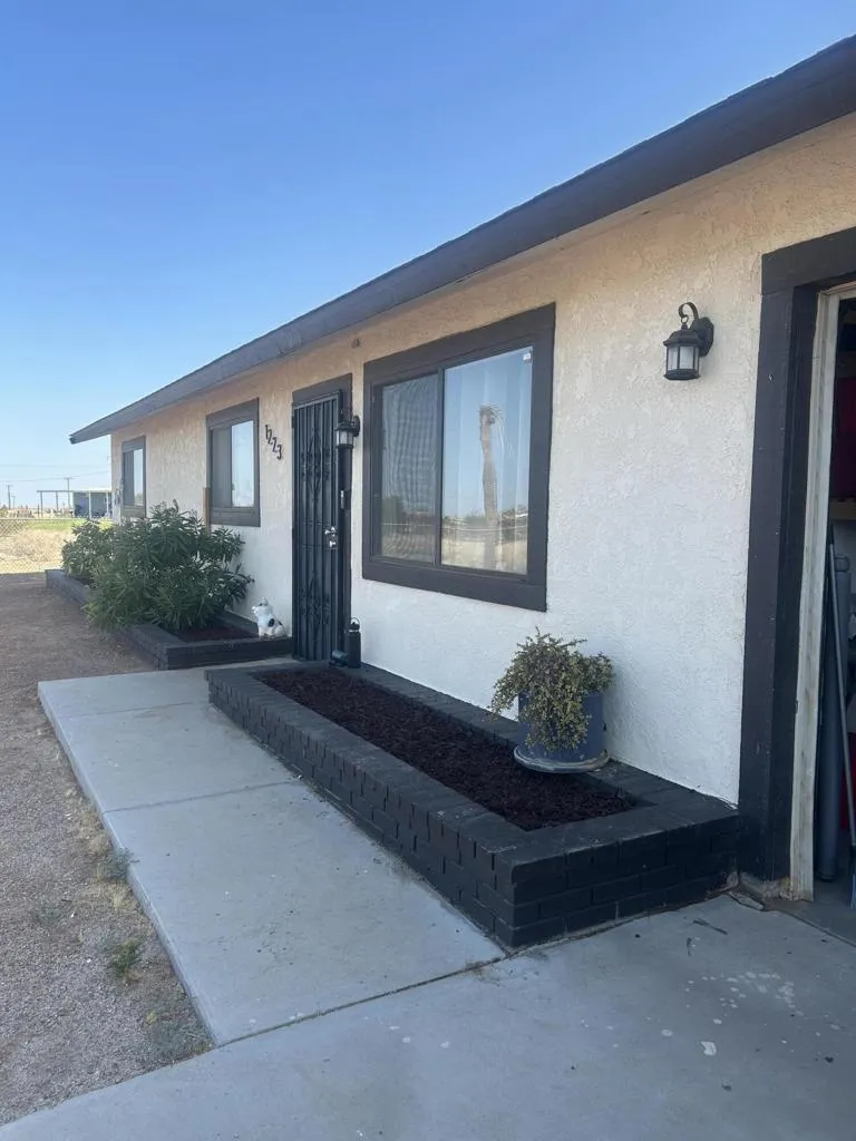 1223 Glendale Avenue Thermal, CA 92274
