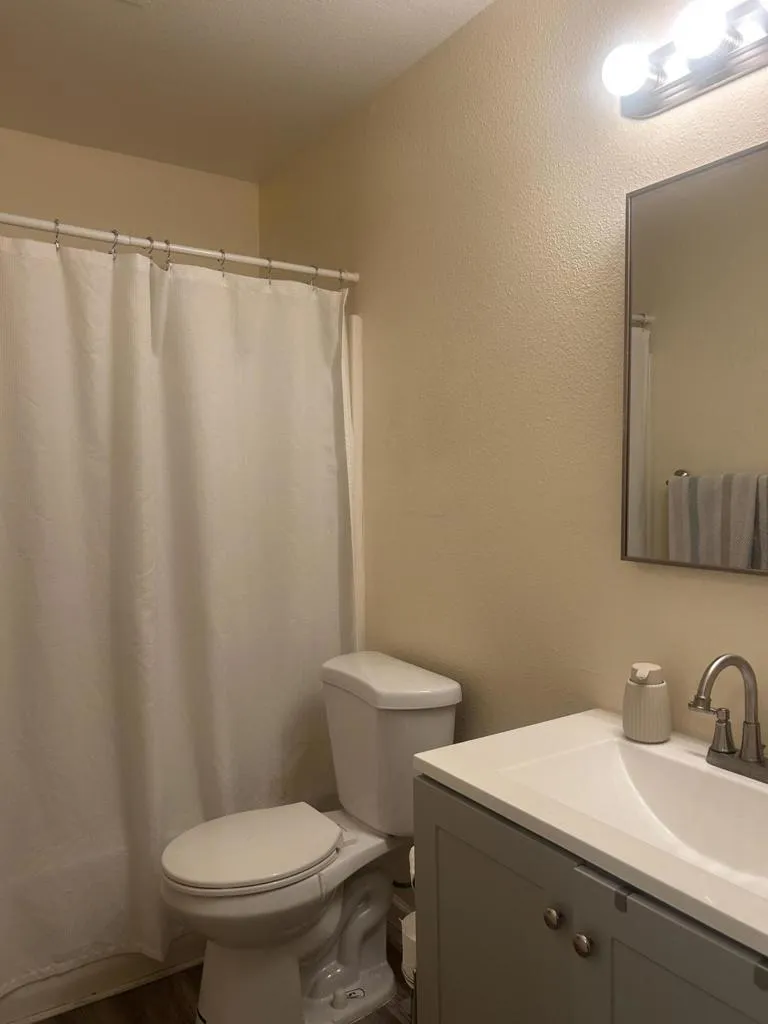 1223 Glendale Avenue Thermal, CA 92274