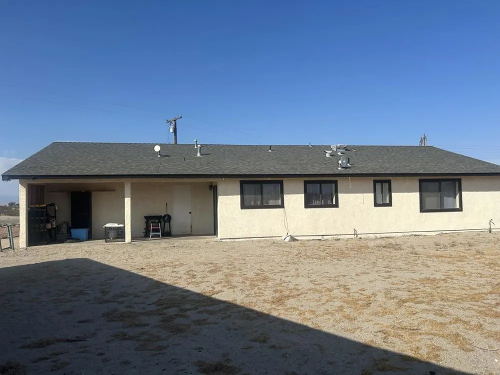 1223 Glendale Avenue Thermal, CA 92274