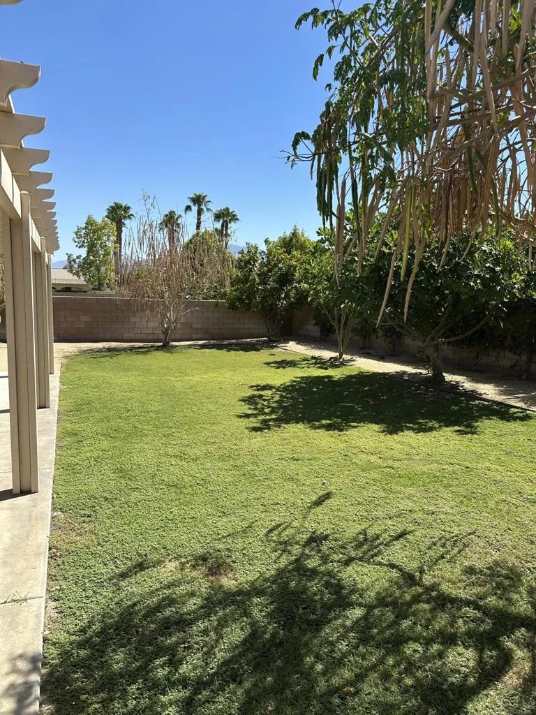 45925 La Flor Lane La Quinta, CA 92253