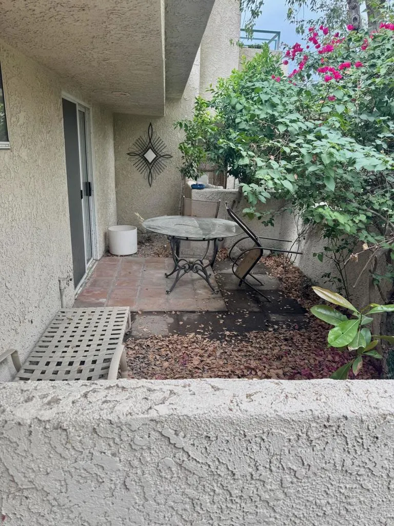 32505 Candlewood Drive #2 Cathedral City, CA 92234