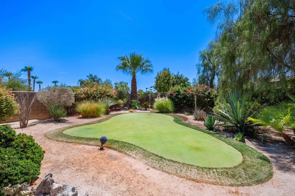 60582 Silver Torch Circle La Quinta, CA 92253