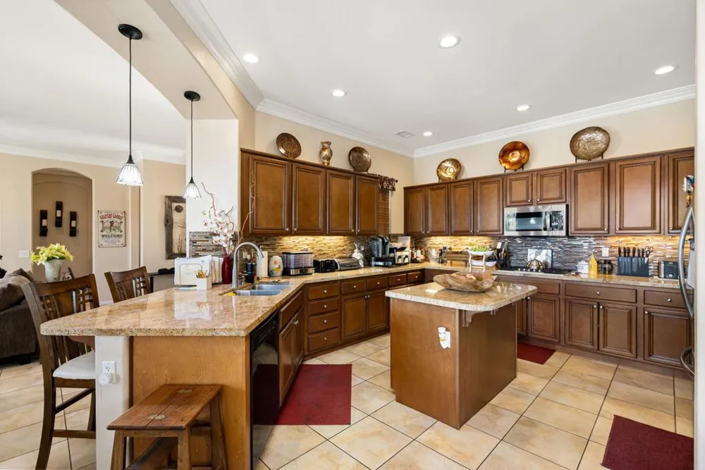 60582 Silver Torch Circle La Quinta, CA 92253