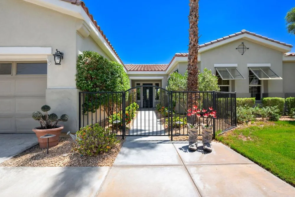 60582 Silver Torch Circle La Quinta, CA 92253